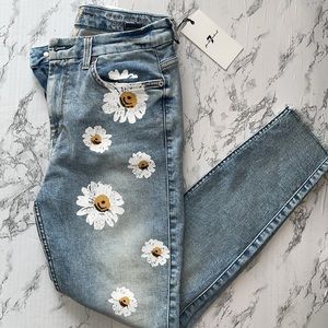 NWY 7 FOR ALL MAN KIND HIGH WAIST ANKLE SUPER SKINNY JEANS WITH FLOWERS SIZE 29